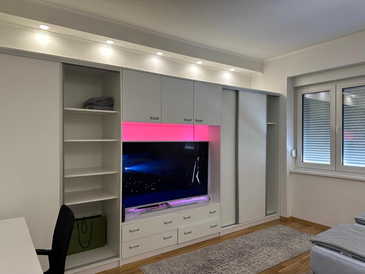 Apartment Sara Centar SJJ Eksteriør billede